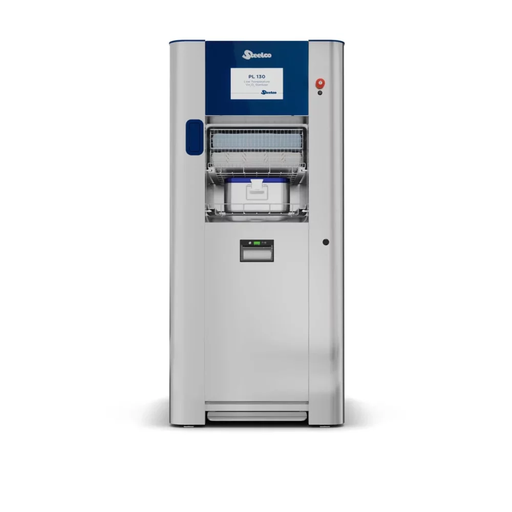 Низкотемпературный плазменный стерилизатор Steelco PL 130, с открытой дверцей камеры